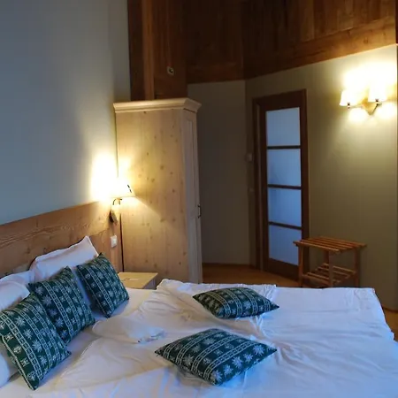 Relais Regina 2*
