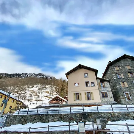 Relais Regina 2*
